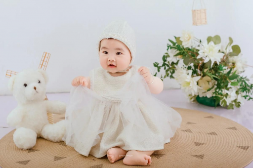 百色孕妇几个月开始显怀